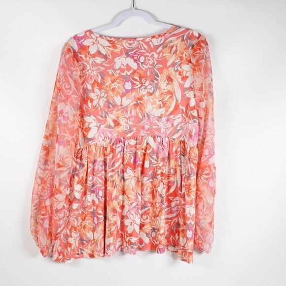 Torrid Babydoll Super Soft Balloon Chiffon Sleeve Top - Large - NWT - Picture 4 of 11